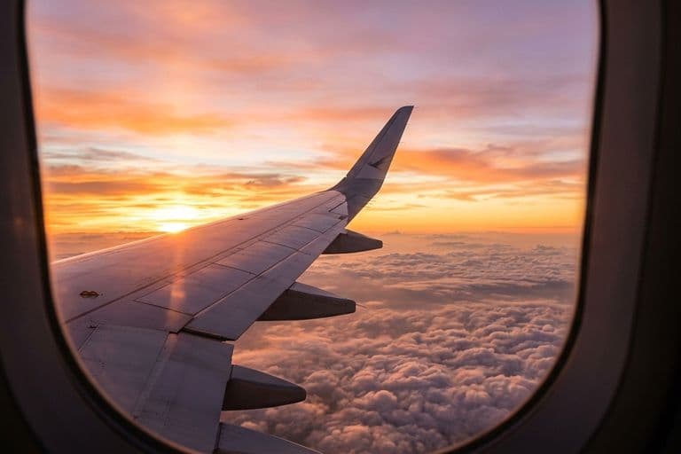 Stowaway : squattez le hublot d'un vol réel